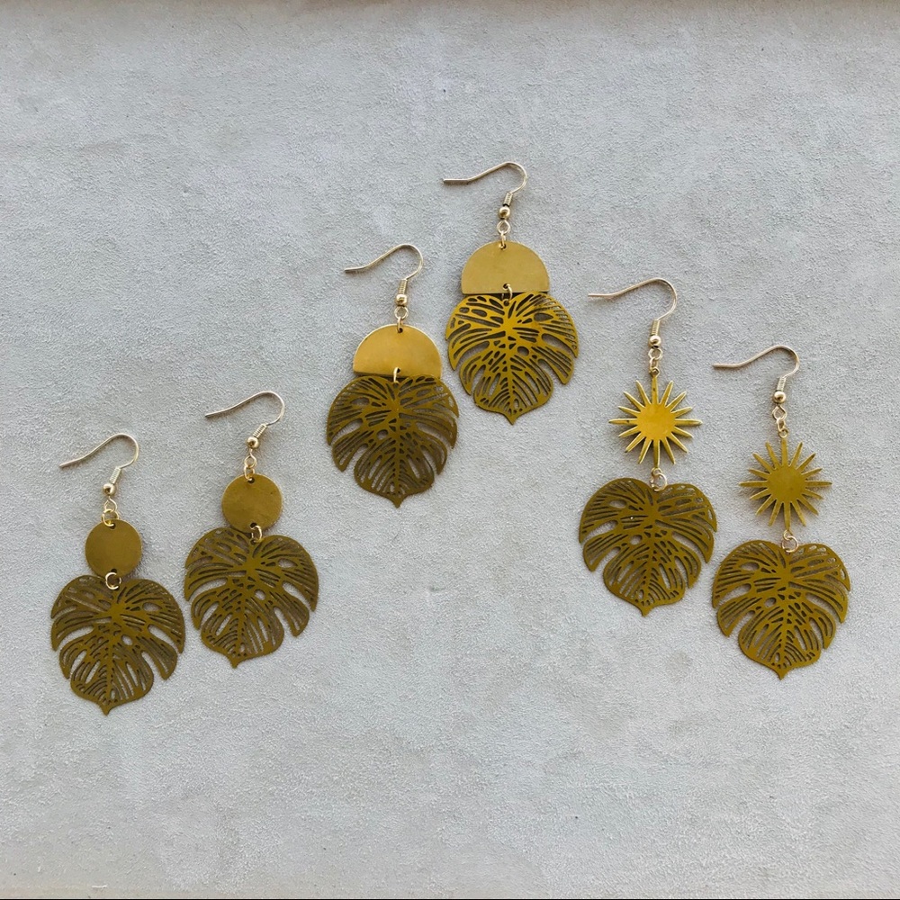 Monstera earrings. Choose your style.